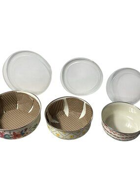 The Pioneer Woman: 3 Floral Enamel Nesting Bowls with Lids, 7.1", 6.3" & 5.6"